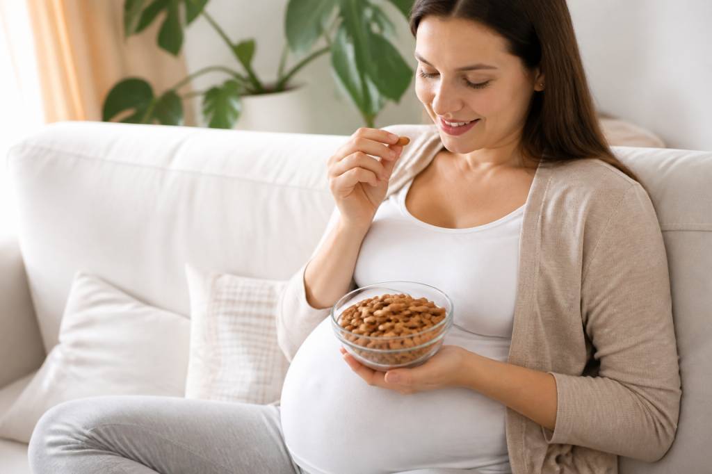 Amandes et grossesse : bienfaits, précautions et quantité recommandée